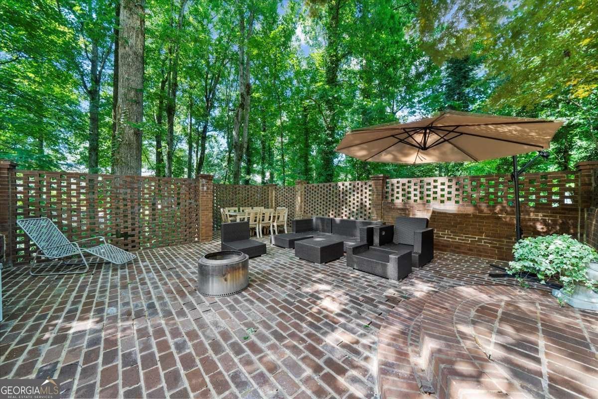 245 Spalding Drive Atlanta - 51