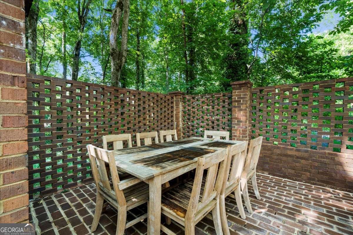 245 Spalding Drive Atlanta - 53