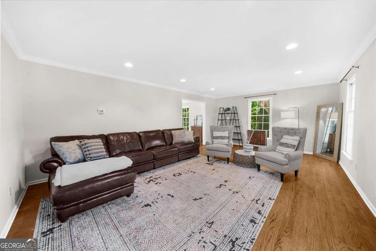 245 Spalding Drive Atlanta - 8