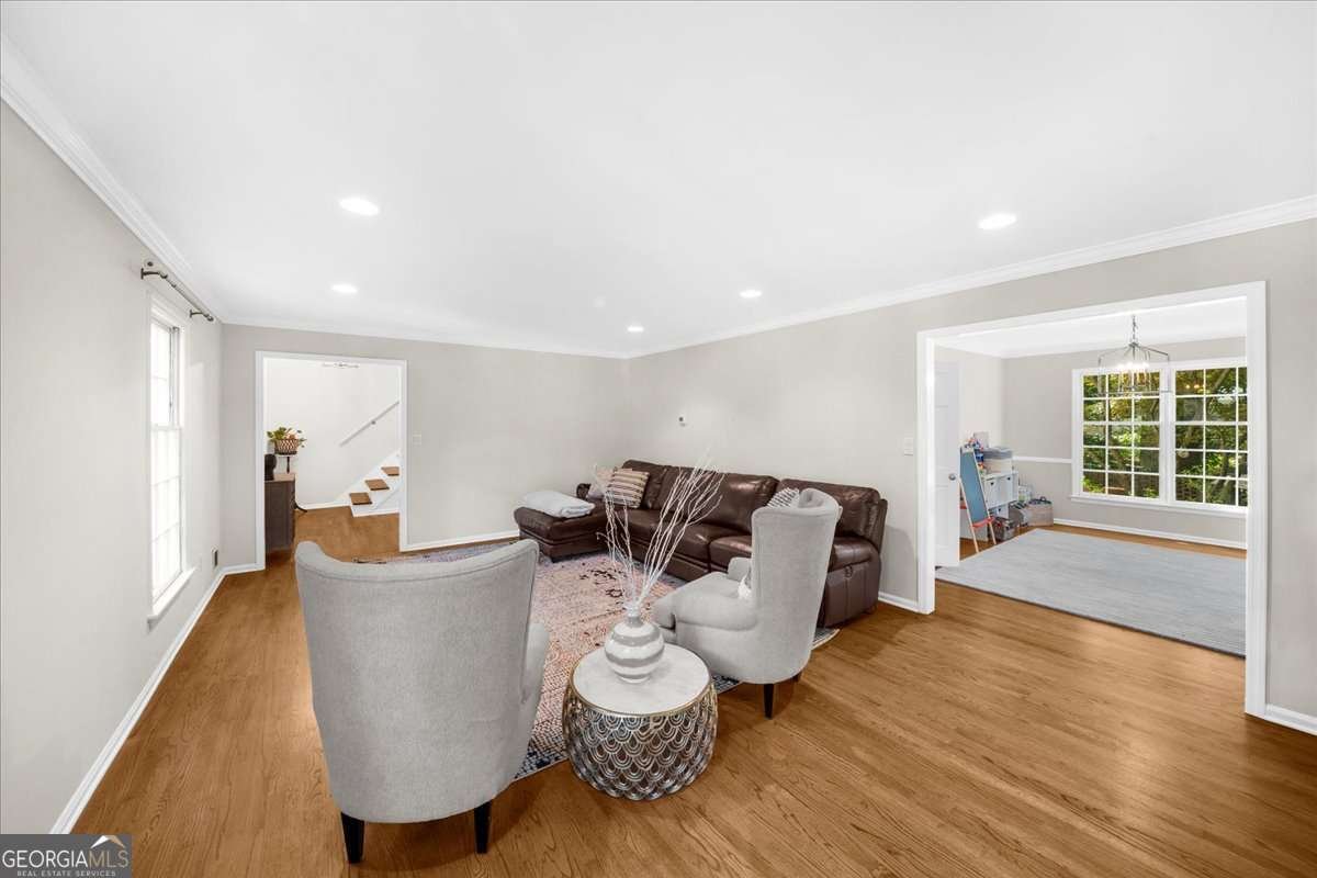 245 Spalding Drive Atlanta - 9