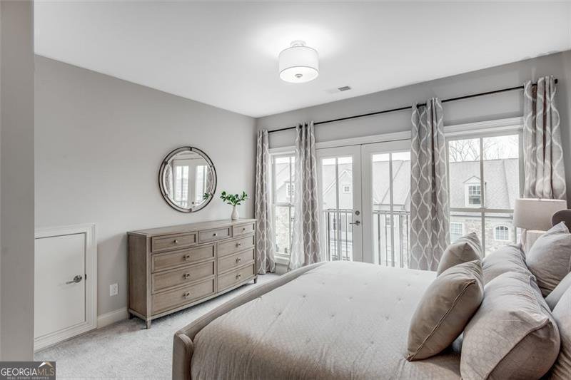 3450 Commander Cove Suwanee - 34