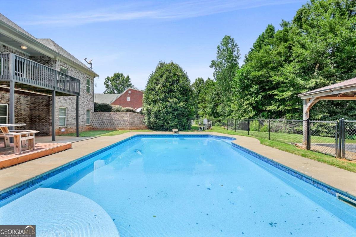 230 Hummingbird Court Hampton - 62