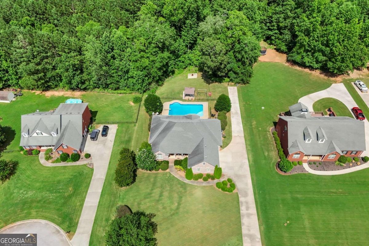 230 Hummingbird Court Hampton - 66