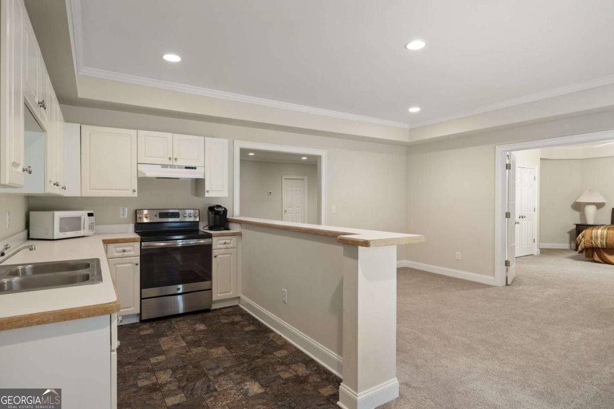 952 Thousand Oaks Bend Kennesaw - 53