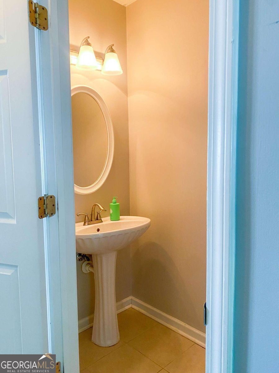 5553 Strathmoor Manor Circle Lithonia - 8