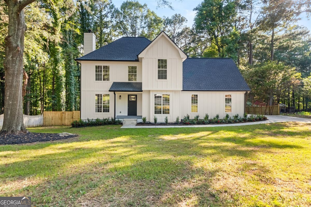 2135 Huntington Drive Loganville - 1