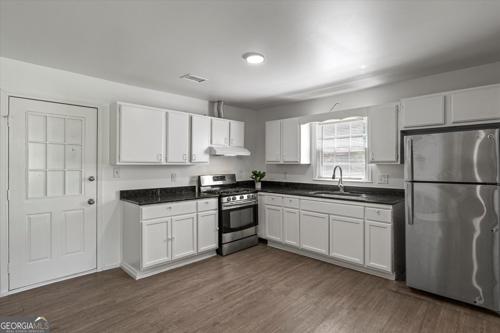 5861 Community Road Mableton - 1