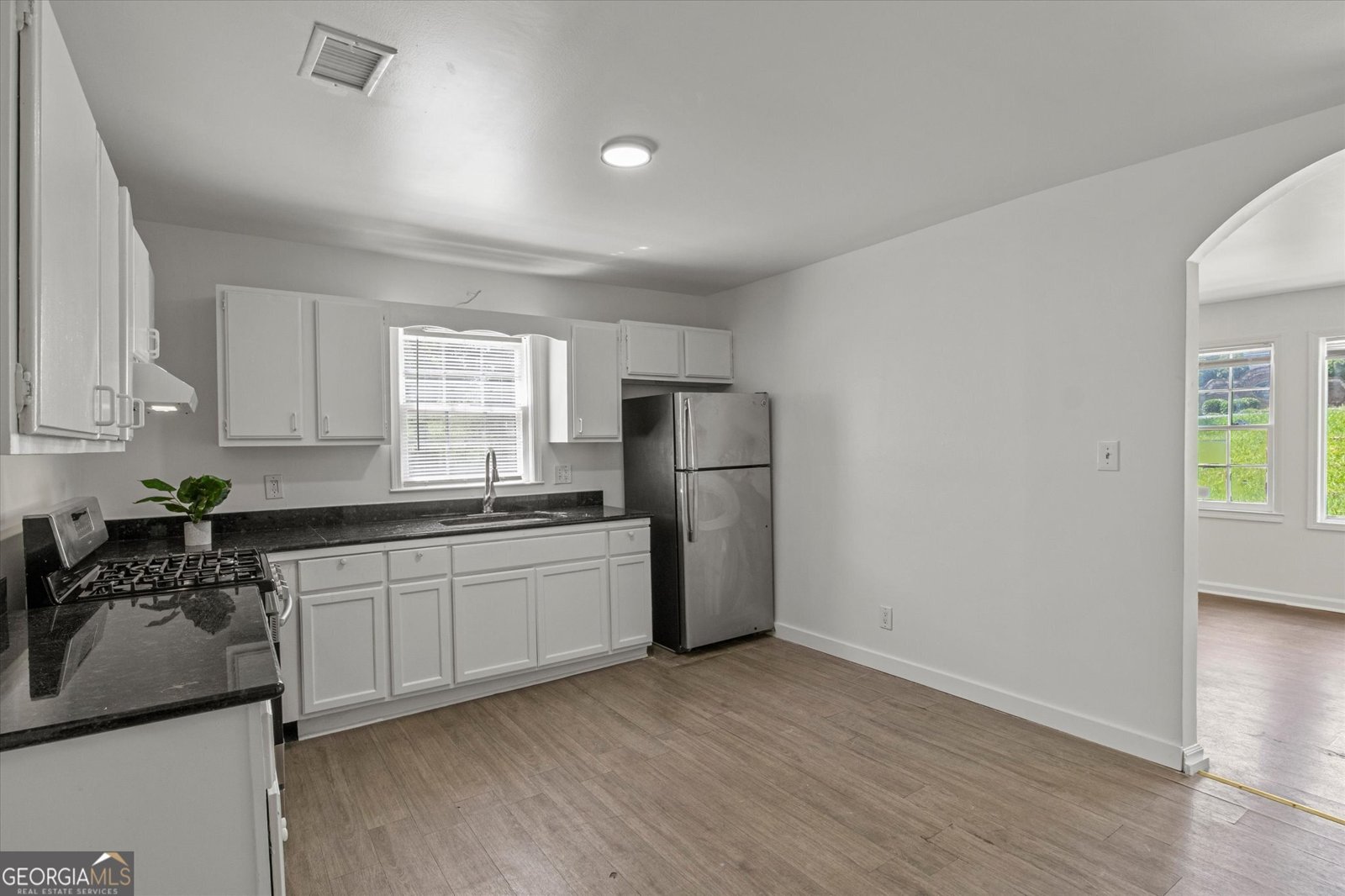 5861 Community Road Mableton - 2