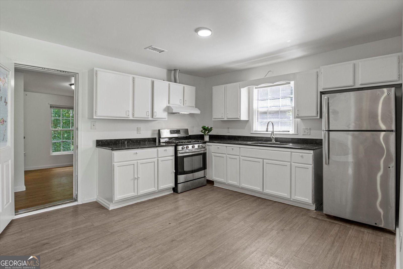 5861 Community Road Mableton - 6