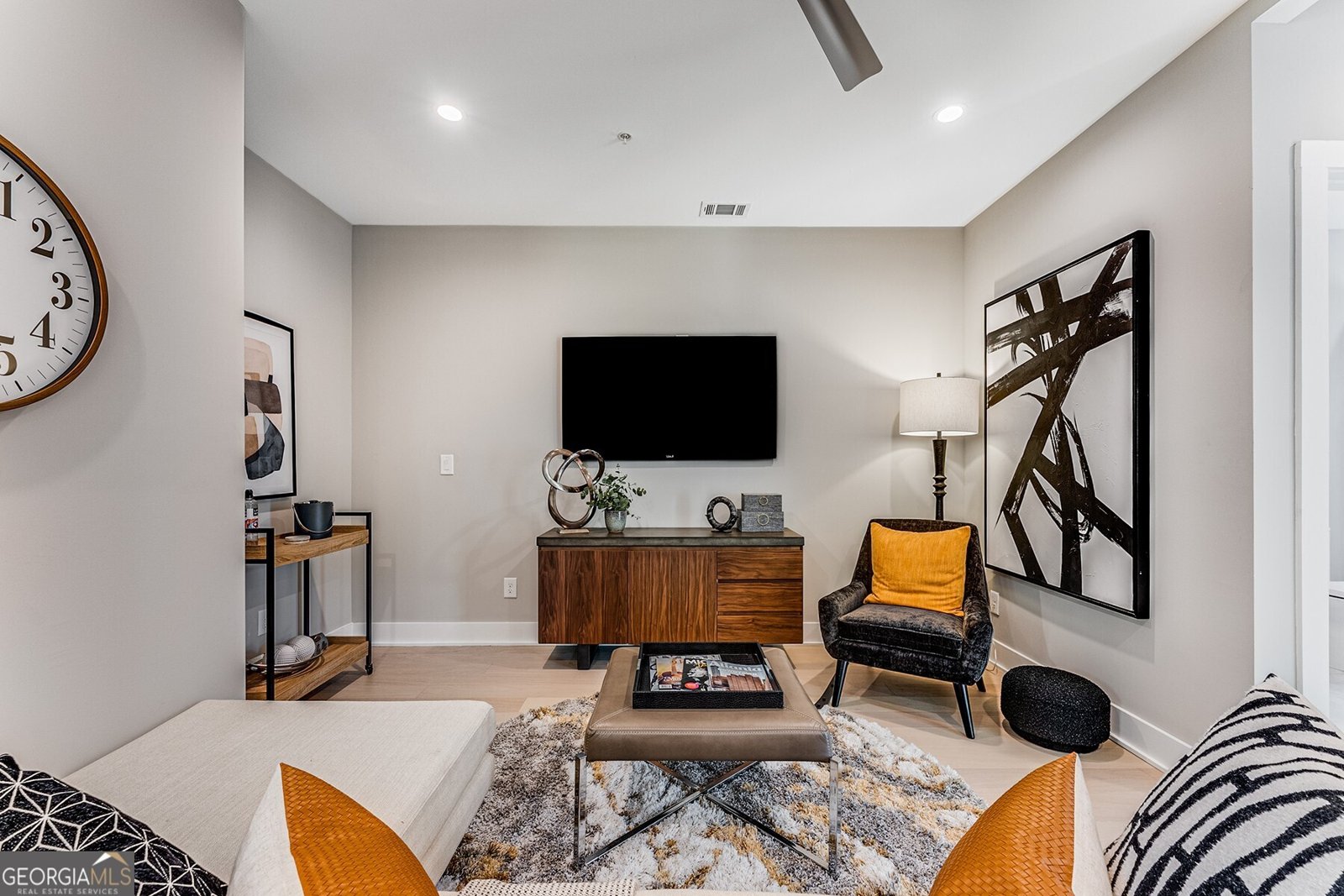 1099 North Avenue Atlanta - 33