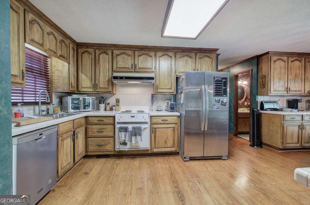 111 Tanglewood Drive Cartersville - 23