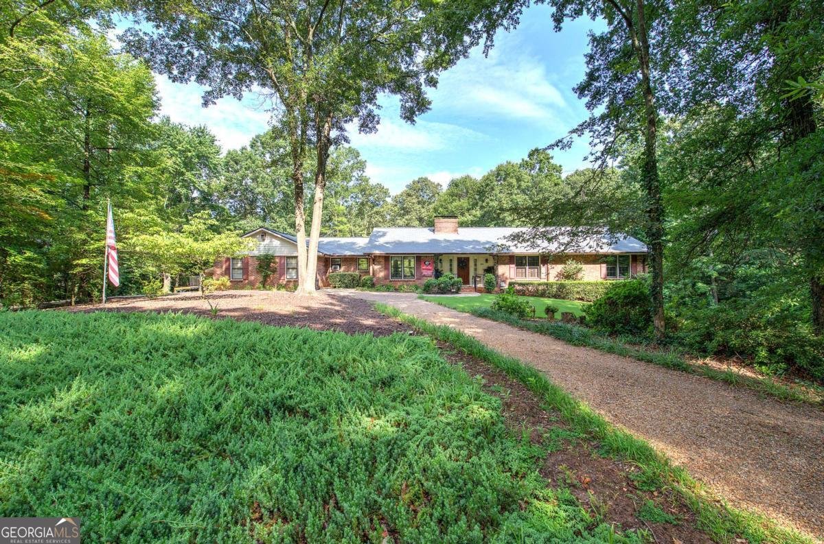 111 Tanglewood Drive Cartersville - 31