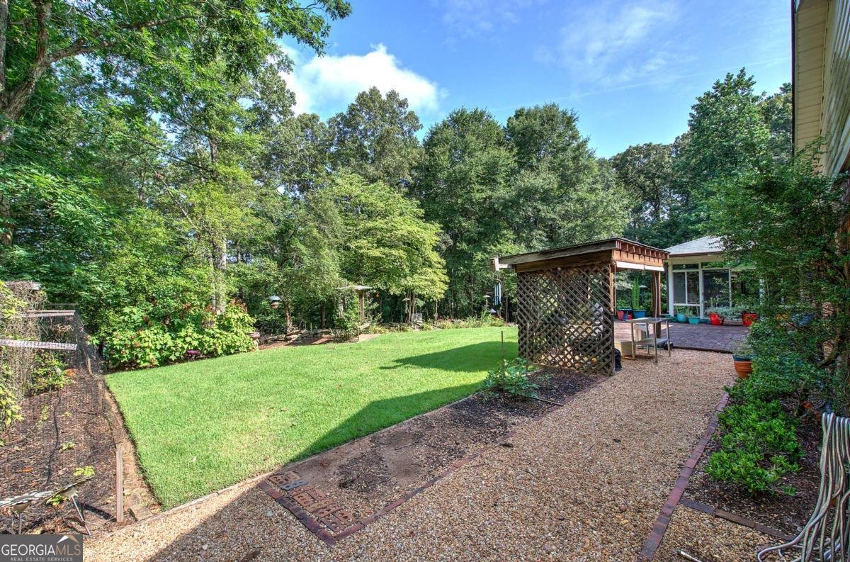 111 Tanglewood Drive Cartersville - 35