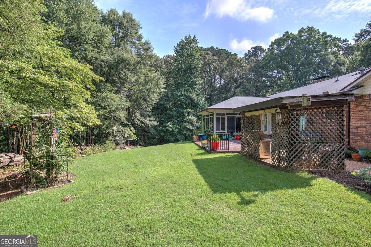 111 Tanglewood Drive Cartersville - 36