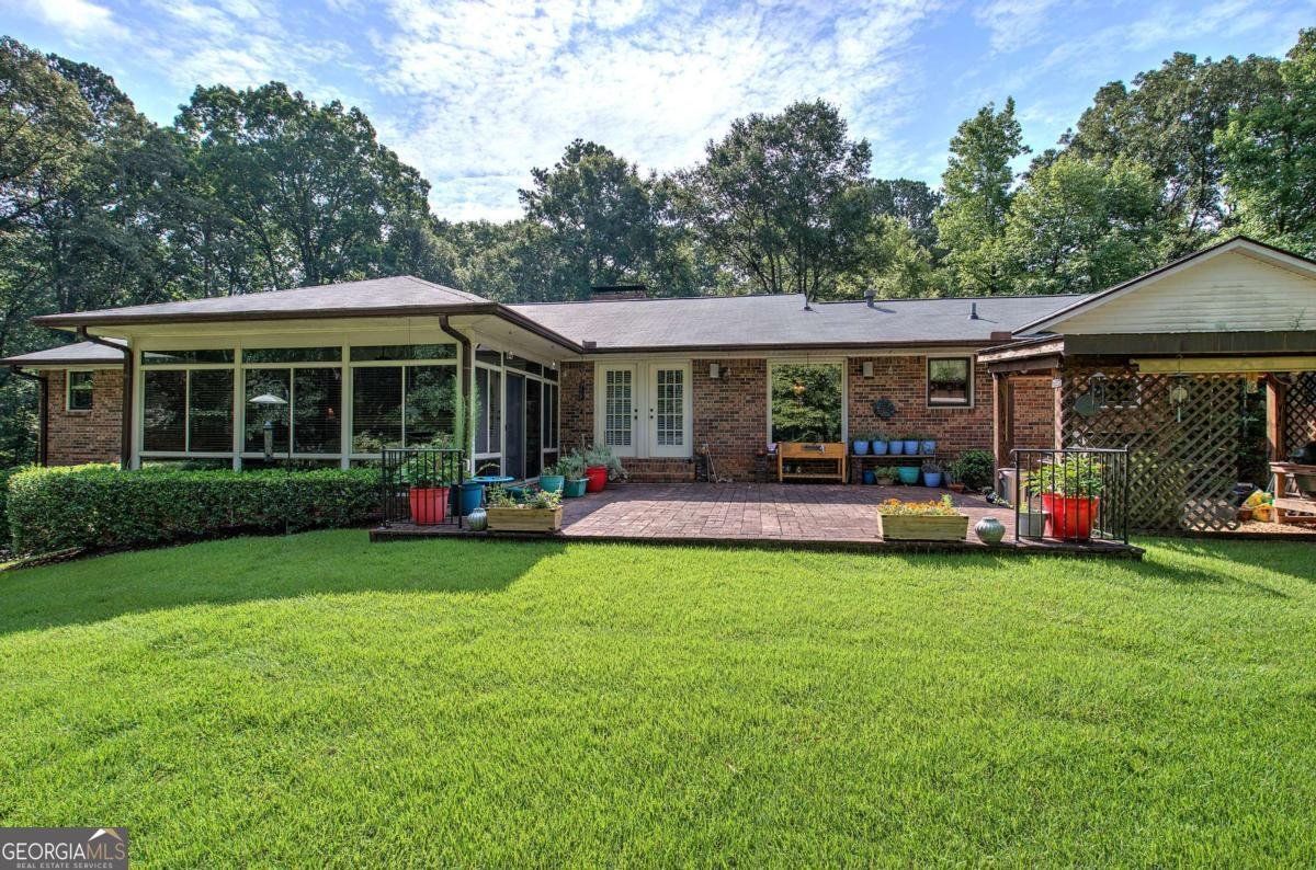 111 Tanglewood Drive Cartersville - 37