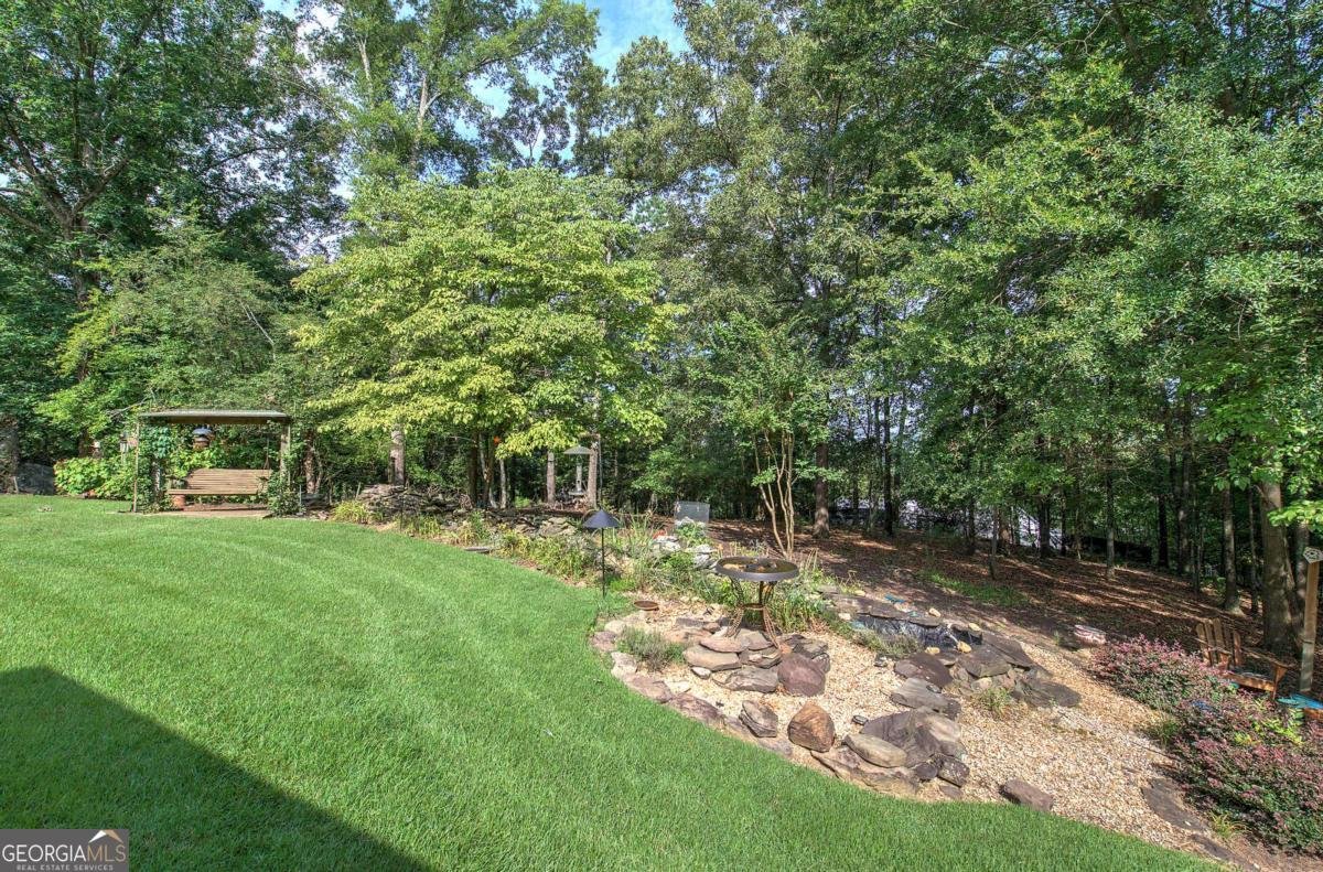 111 Tanglewood Drive Cartersville - 38