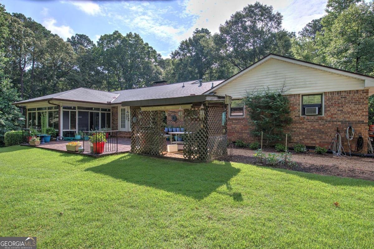 111 Tanglewood Drive Cartersville - 39