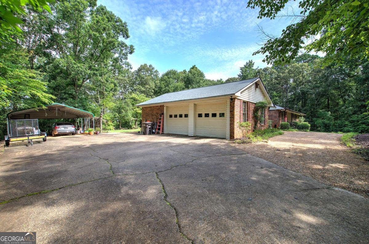 111 Tanglewood Drive Cartersville - 43