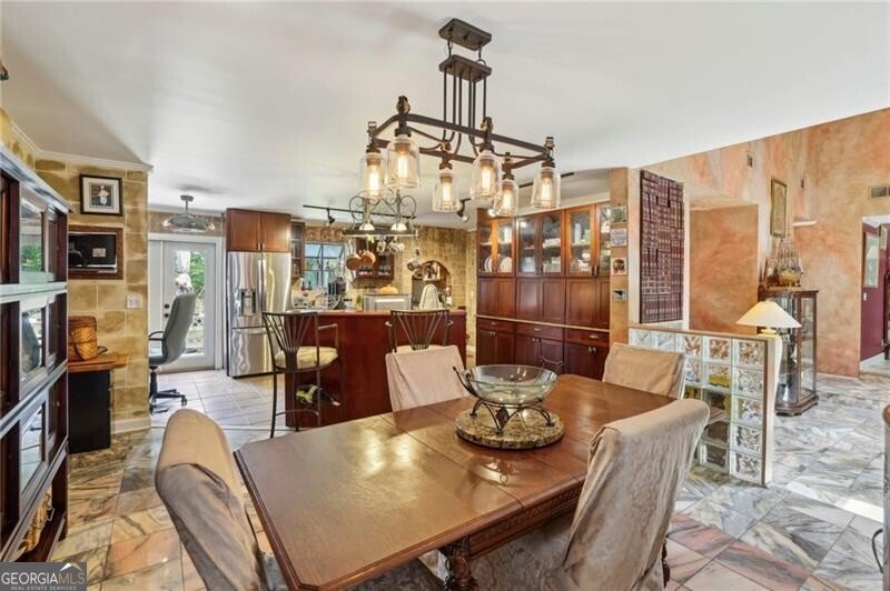 1024 Lake Charles Drive Roswell - 12