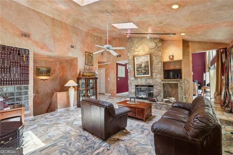 1024 Lake Charles Drive Roswell - 13