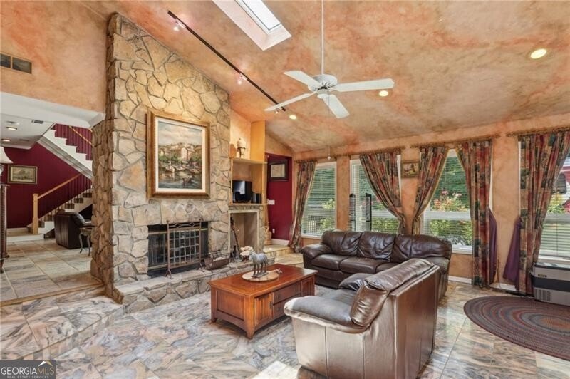 1024 Lake Charles Drive Roswell - 14