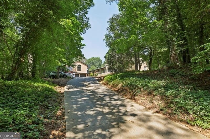 1024 Lake Charles Drive Roswell - 3