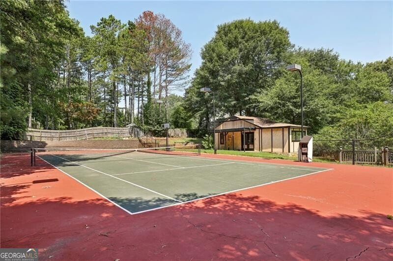 1024 Lake Charles Drive Roswell - 35