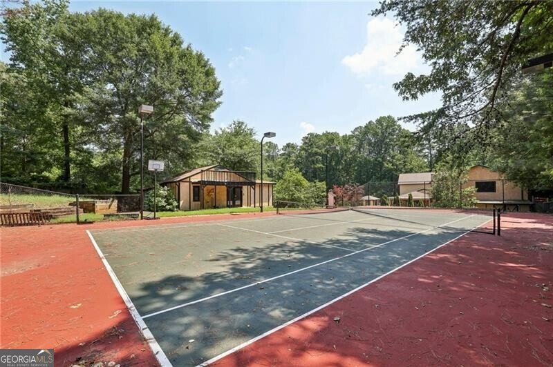 1024 Lake Charles Drive Roswell - 36