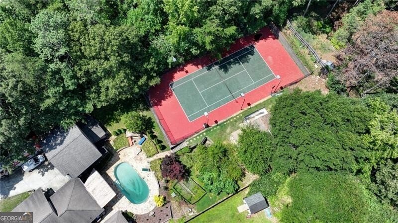 1024 Lake Charles Drive Roswell - 43