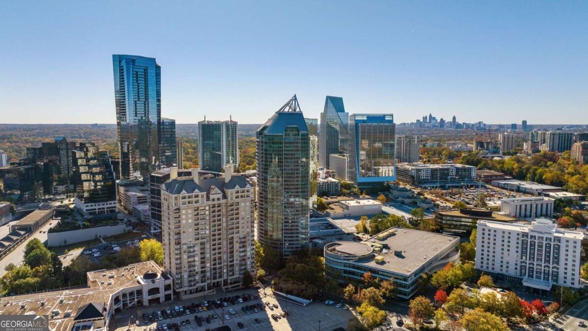 3338 Peachtree Road Atlanta - 15