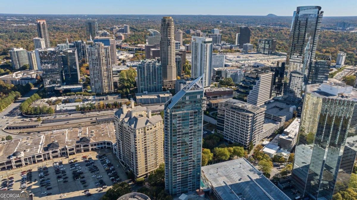 3338 Peachtree Road Atlanta - 19