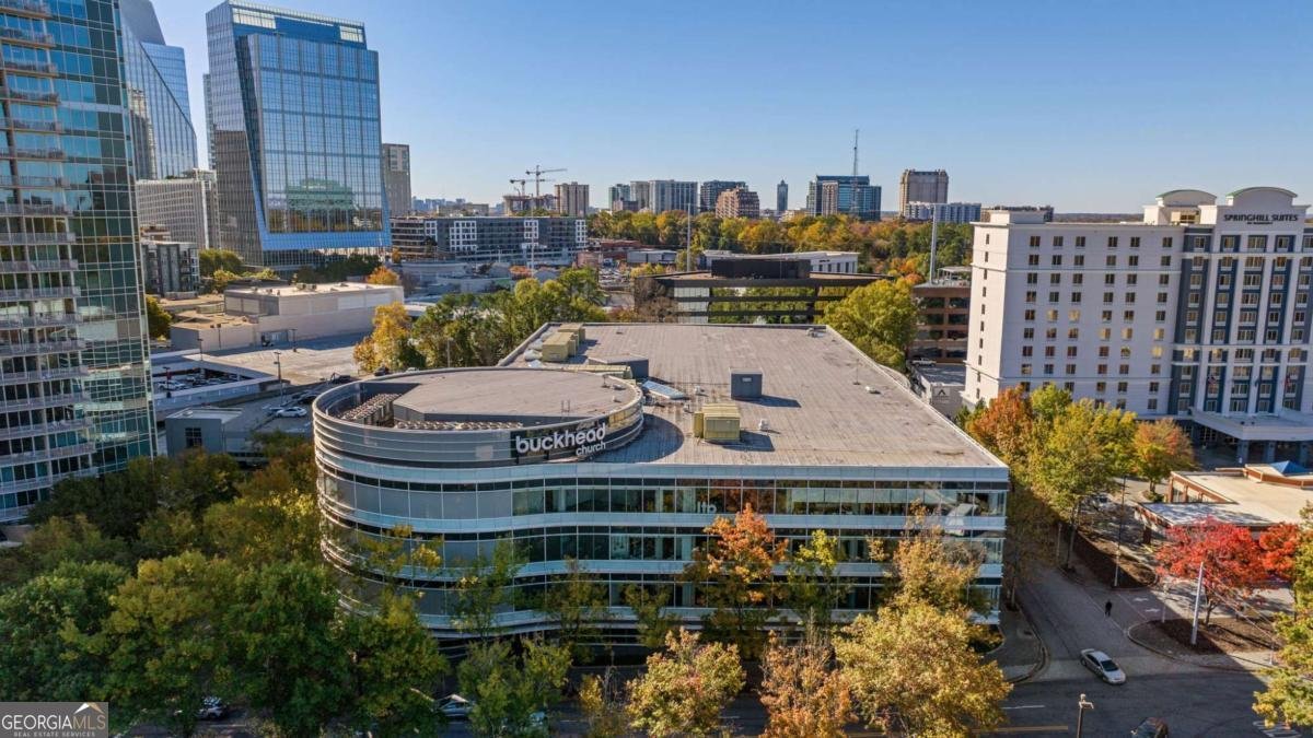 3338 Peachtree Road Atlanta - 20