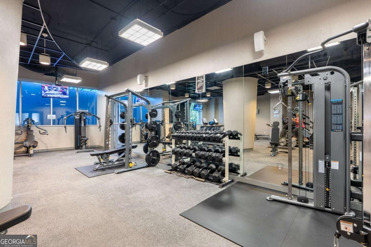 3338 Peachtree Road Atlanta - 39