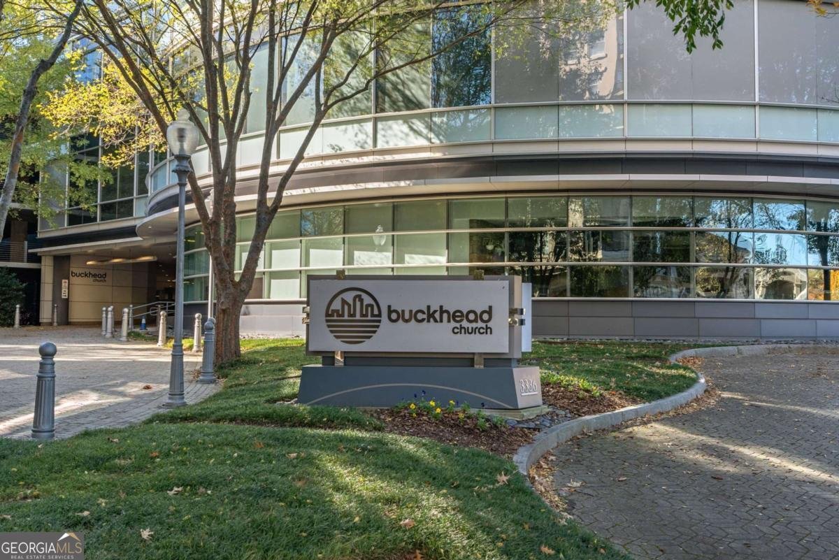 3338 Peachtree Road Atlanta - 43