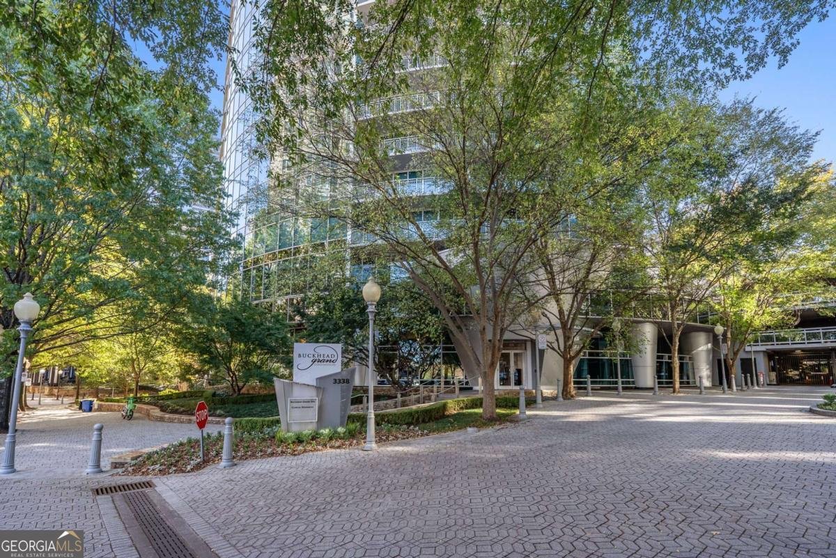 3338 Peachtree Road Atlanta - 44