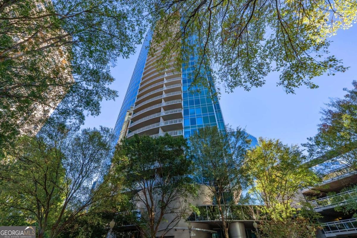 3338 Peachtree Road Atlanta - 45
