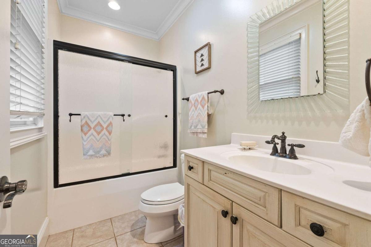 2118 Chatham Dalton - 33
