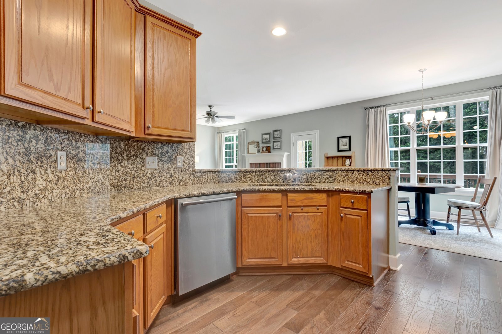 145 Driftwood Trail Fayetteville - 33