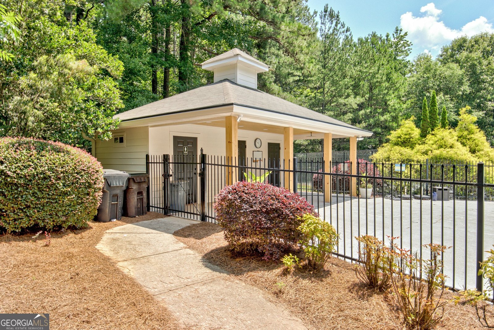 145 Driftwood Trail Fayetteville - 72