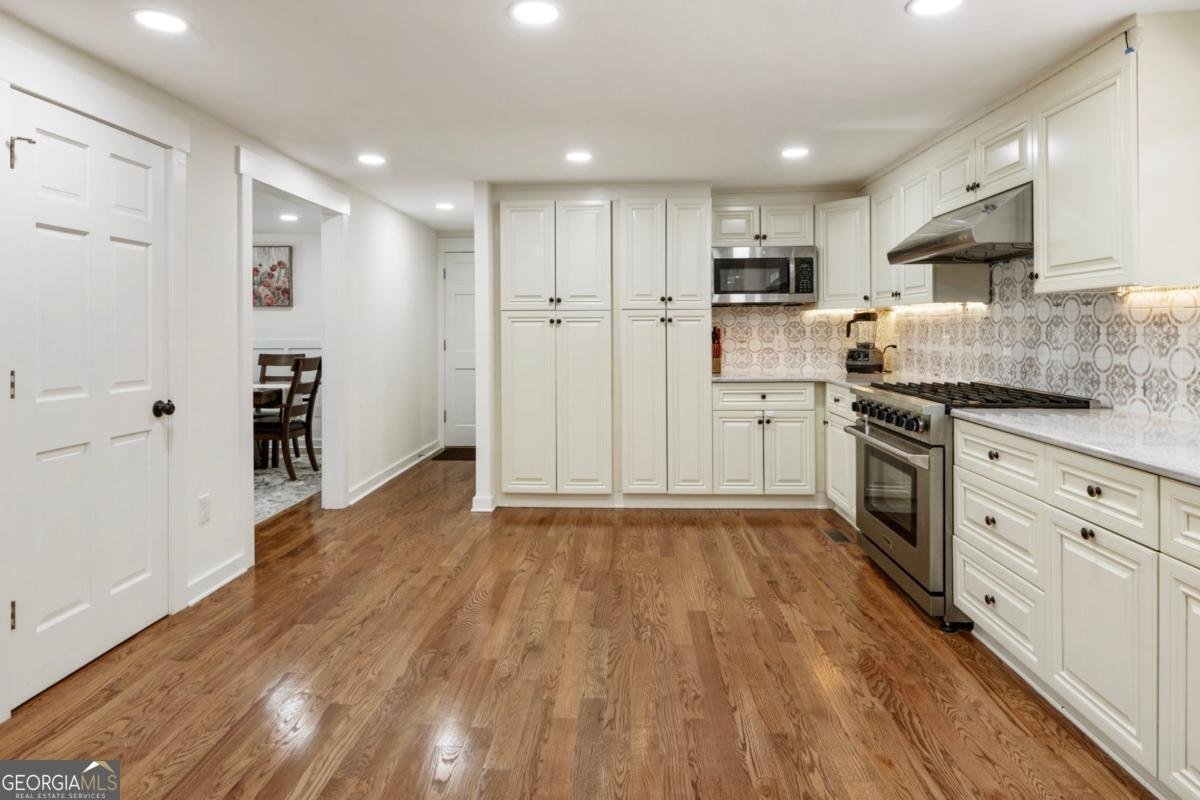321 Crabtree Court Marietta - 25