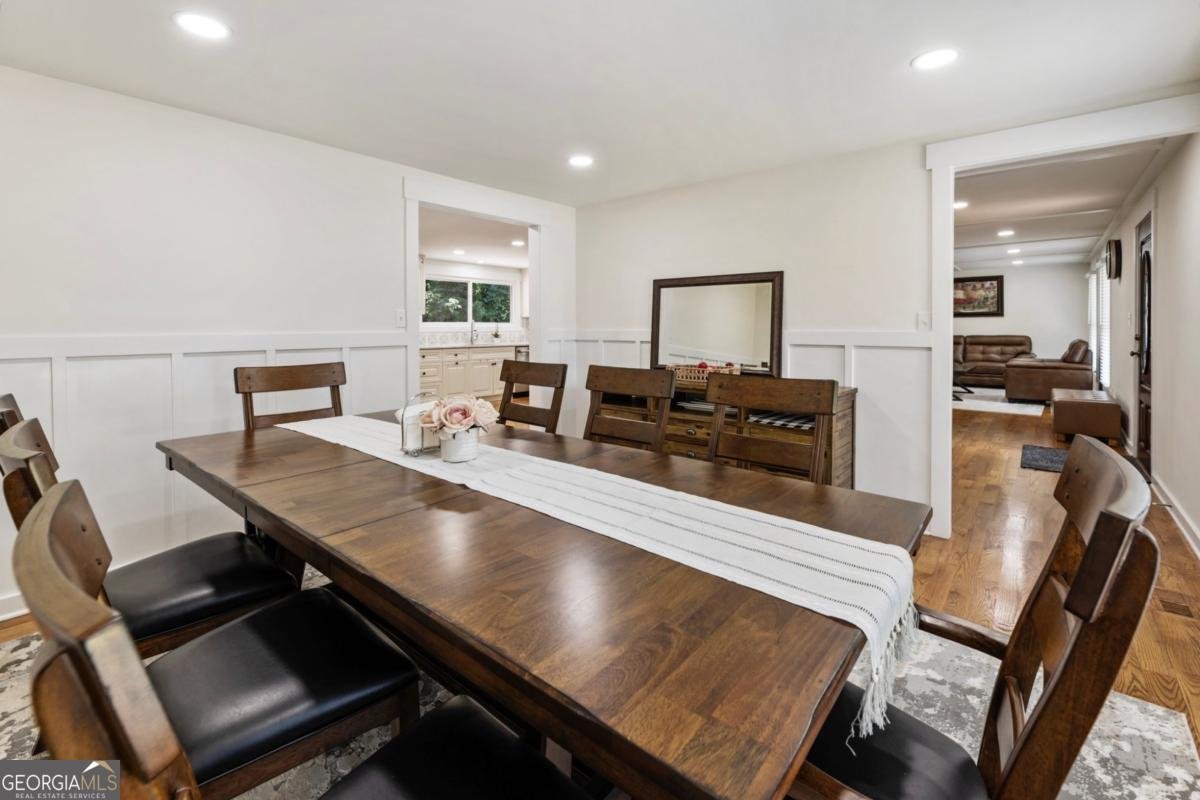 321 Crabtree Court Marietta - 27