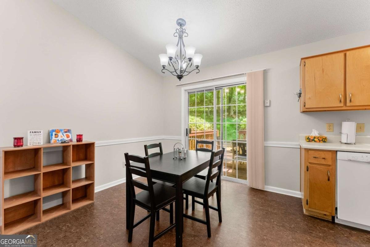 6311 Bent Oaks Court Flowery Branch - 12
