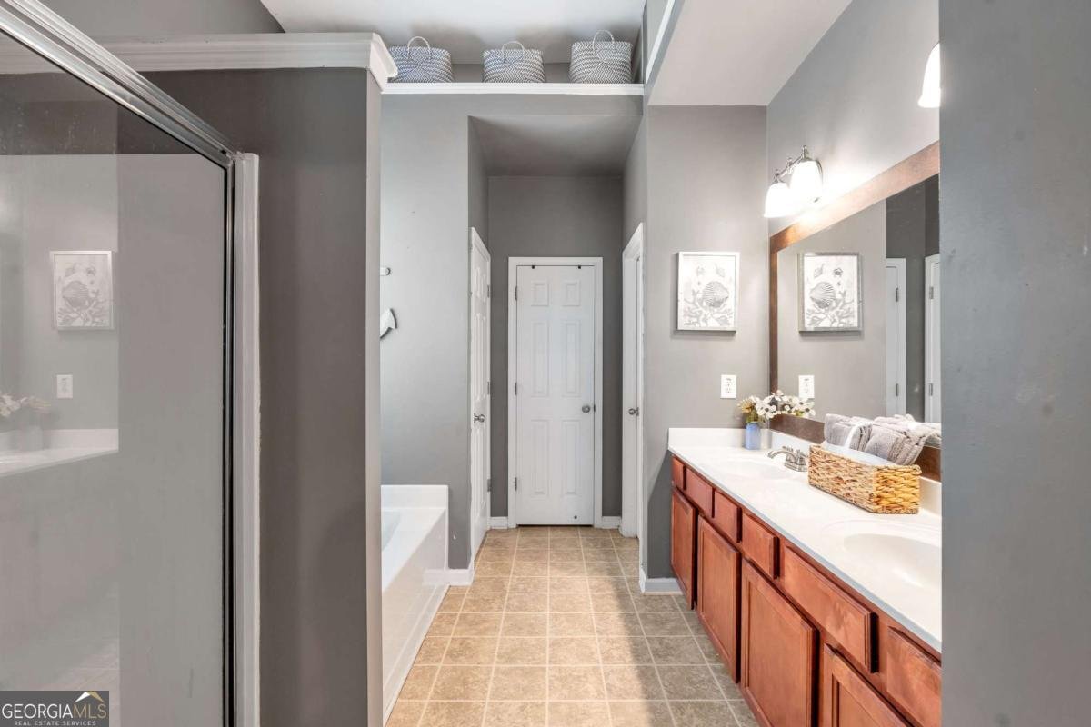 918 HARVEST BROOK Drive Lawrenceville - 18