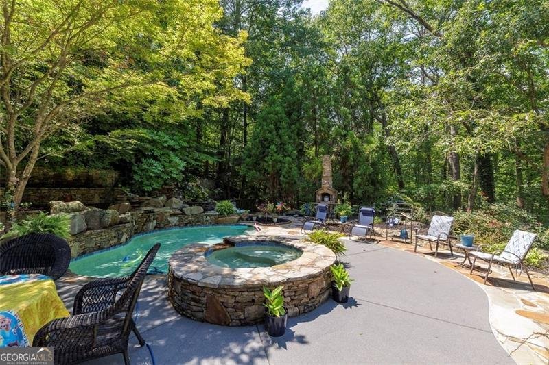 51 MOUNTAIN RIDGE Drive Cartersville - 70