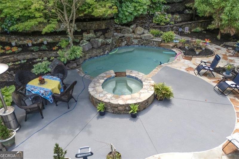 51 MOUNTAIN RIDGE Drive Cartersville - 86