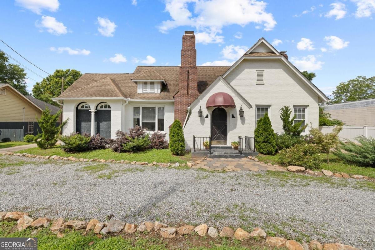 204 Jefferson Avenue Eatonton - 1