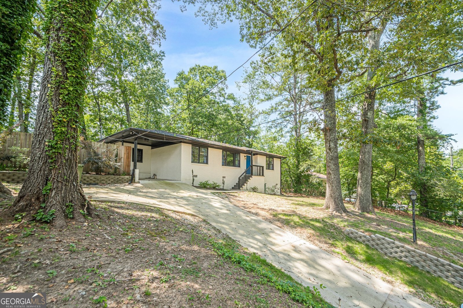3833 Bakers Ferry Road Atlanta - 4