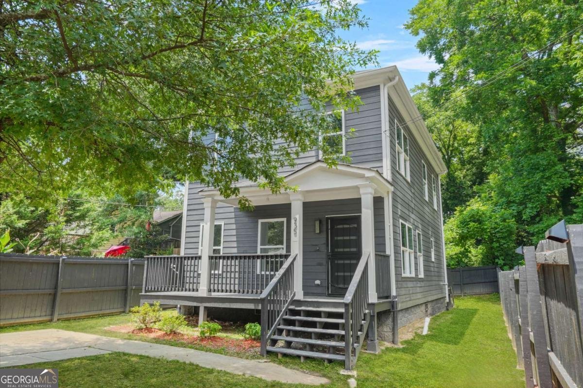 935 PELHAM Street Atlanta - 1
