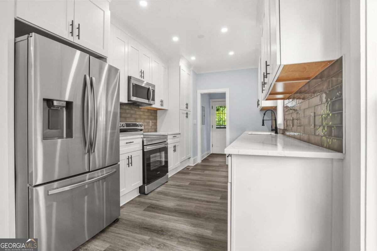 935 PELHAM Street Atlanta - 12