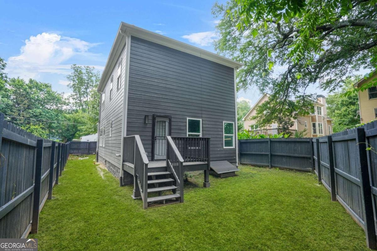 935 PELHAM Street Atlanta - 26